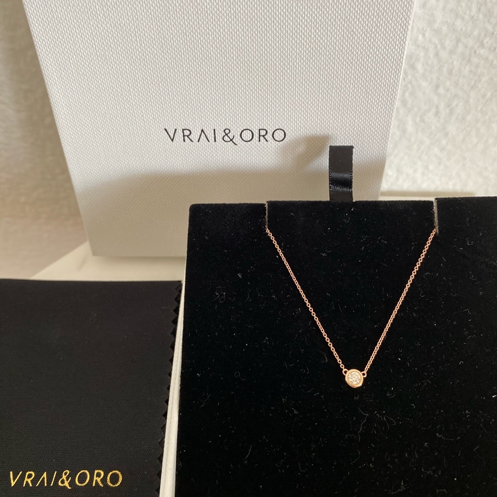 Rose Gold Round Diamond Bezel Necklace